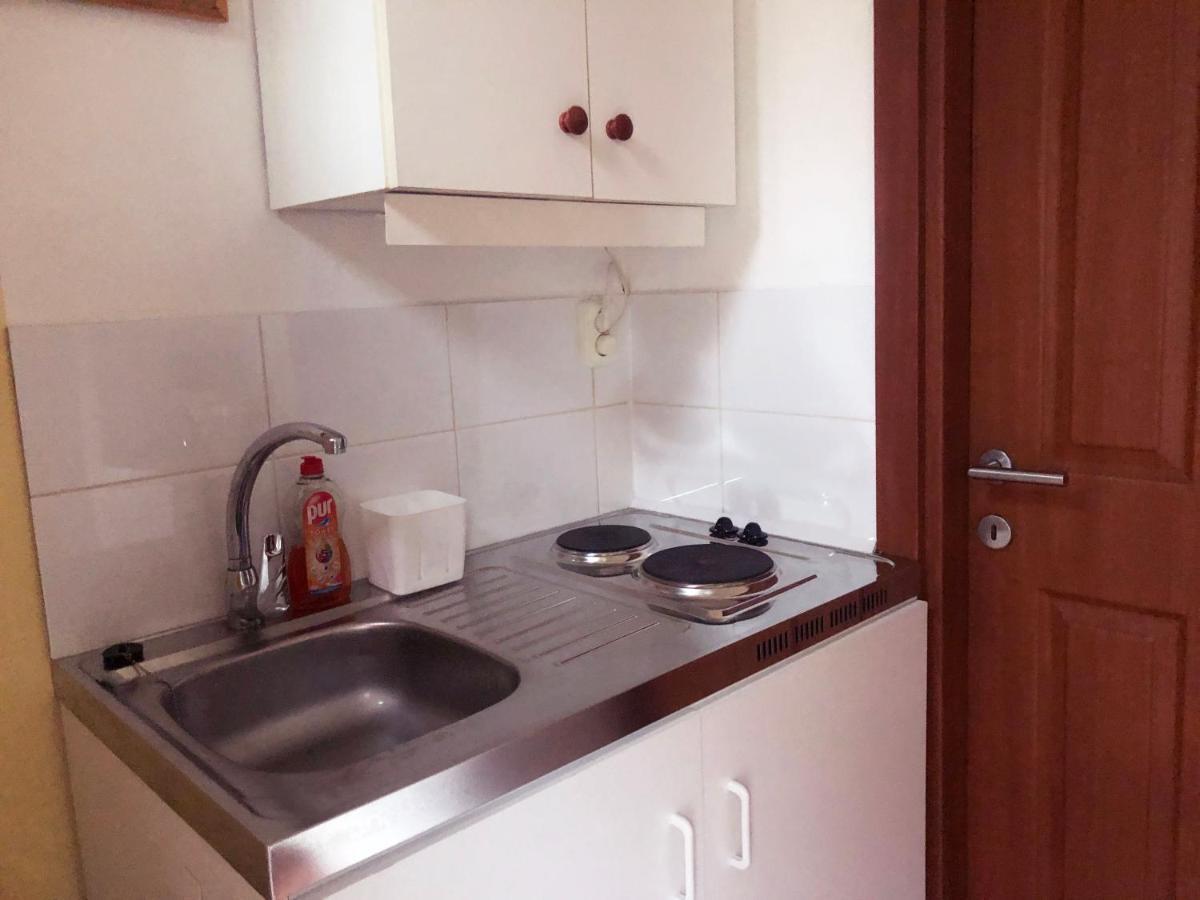 V57 Apartment Oktogon Budapest Exterior photo